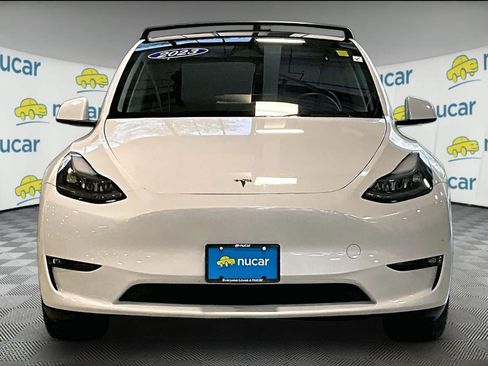 Used 2023 Tesla Model Y AWD image 2