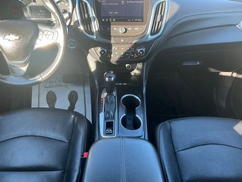 Used 2019 Chevrolet Equinox Premier FWD image 25