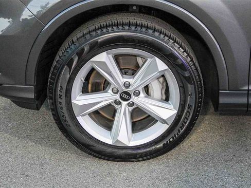 Used 2023 Audi Q7 3.0T Premium image 5