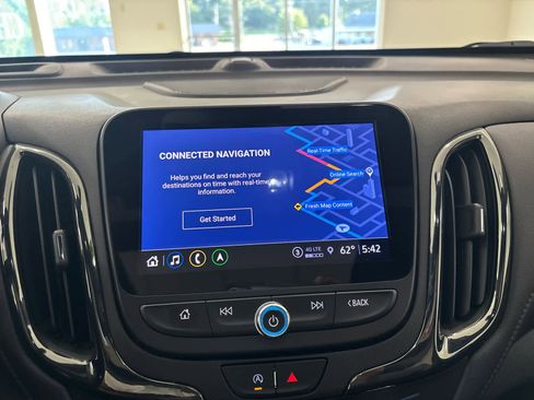 Used 2022 Chevrolet Equinox RS w/ RS Leather Package image 32