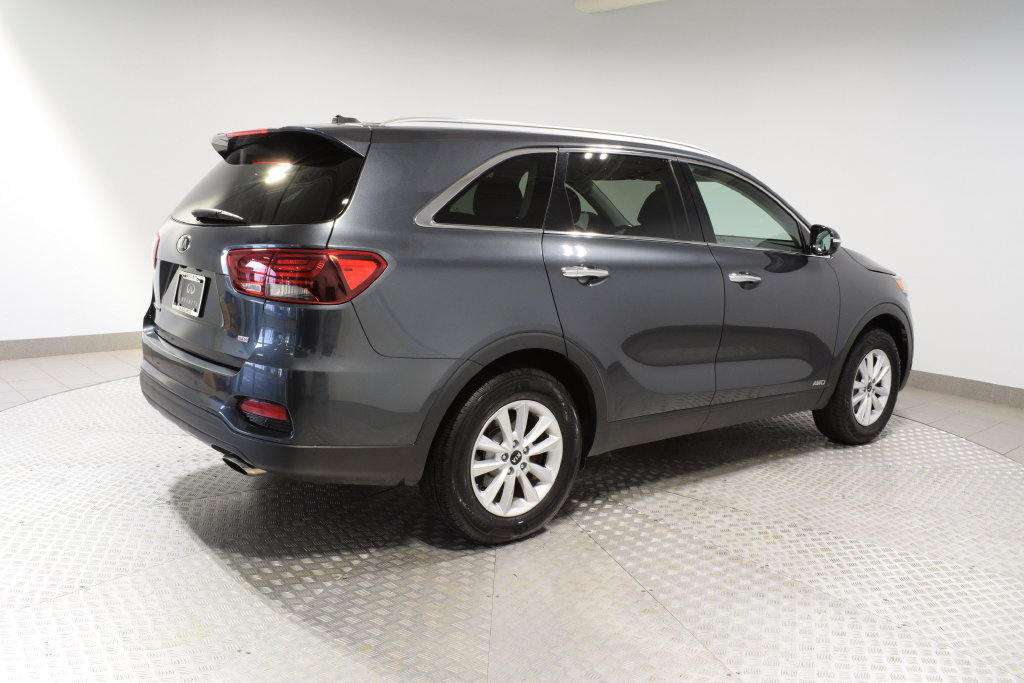 Used 2020 Kia Sorento LX w/ LX I4 Convenience Package AWD/4WD image 9