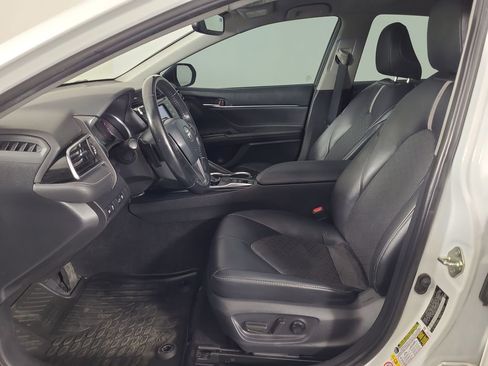 Used 2018 Toyota Camry XSE w/ Protection Package (Q2) image 18