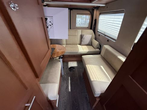 Used 2017 Mercedes-Benz Sprinter 3500 image 34