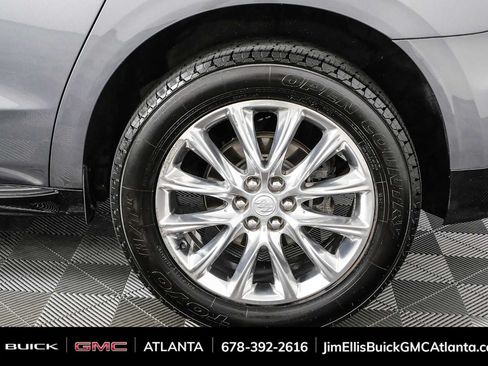 Used 2020 Buick Enclave Premium w/ Sun and Sites Package FWD image 40
