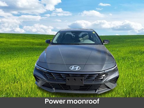 New 2026 Hyundai Elantra SEL Sport Premium FWD image 3