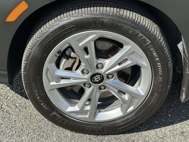 Used 2022 Hyundai Kona SEL AWD/4WD image 7