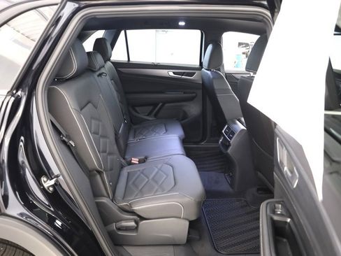 New 2026 Volkswagen Atlas Cross Sport SE image 34