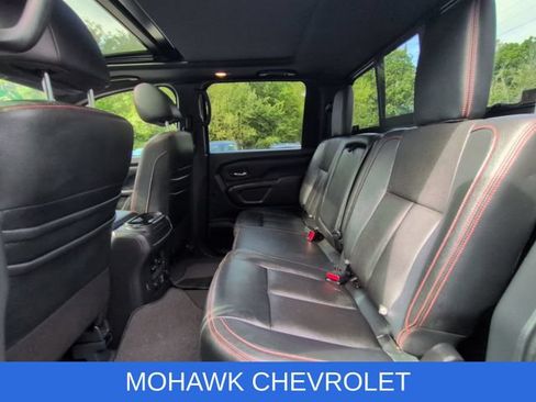 Used 2021 Nissan Titan PRO-4X w/ Pro-4x Convenience Package AWD/4WD image 26