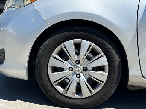 Used 2014 Toyota Yaris LE FWD image 12