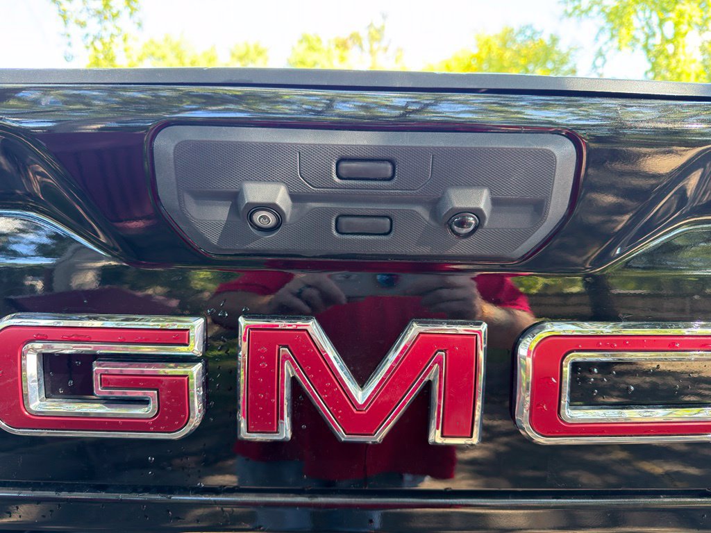 Used 2021 GMC Sierra 2500 Denali w/ Denali Ultimate Package AWD/4WD image 23