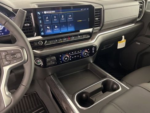 New 2026 Chevrolet Silverado 2500 LTZ w/ LTZ Premium Package image 24