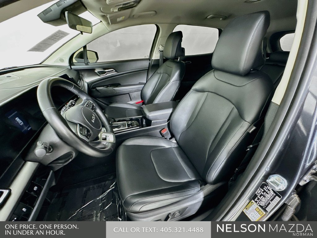 Used 2023 Kia Sportage EX FWD image 12