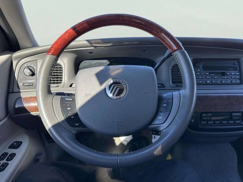 Used 2005 Mercury Grand Marquis LS image 23