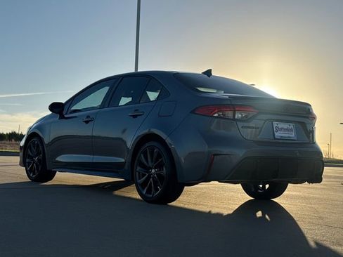 Used 2024 Toyota Corolla SE image 6