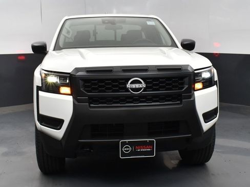 New 2026 Nissan Frontier S image 3