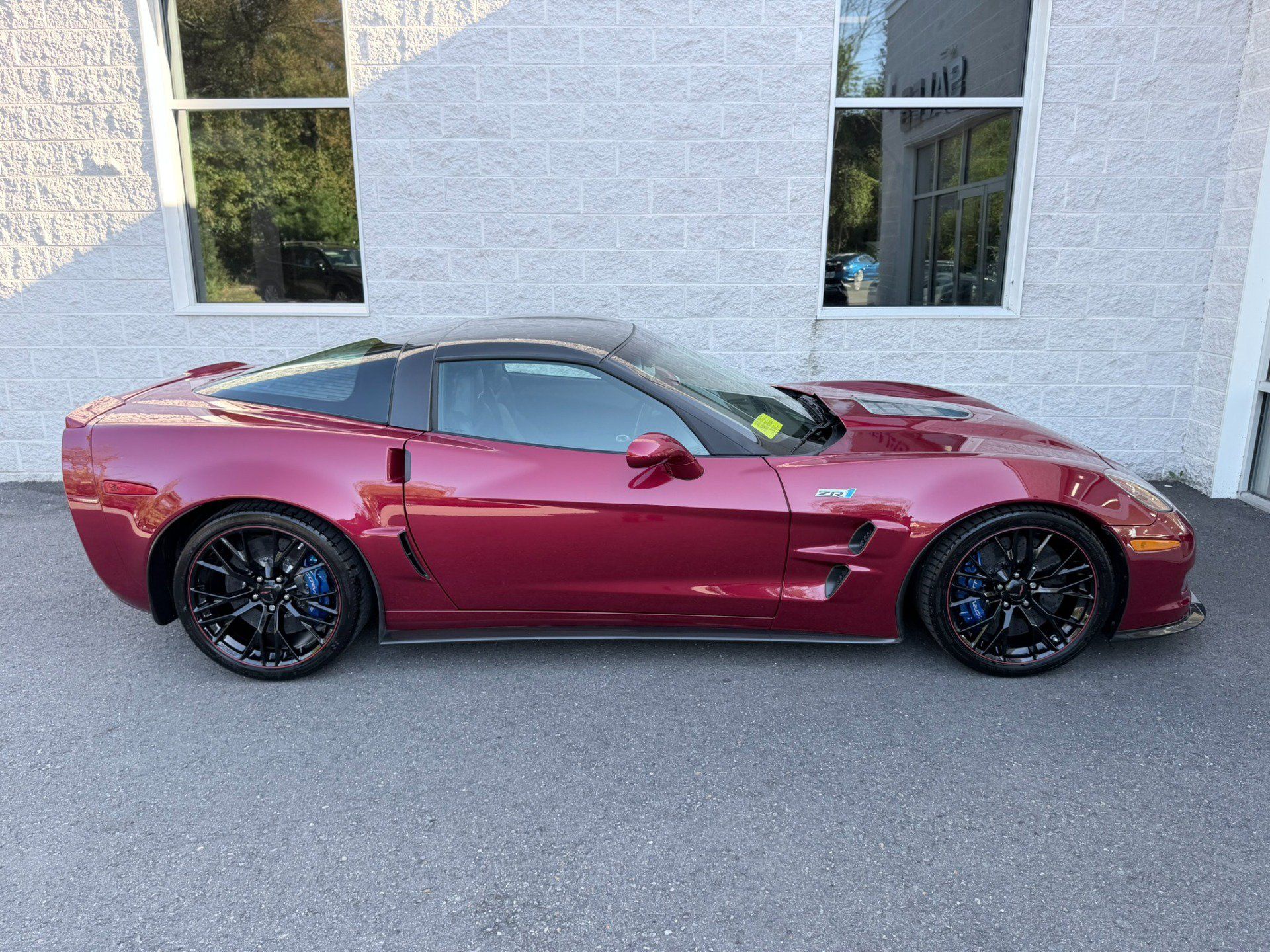 Used 2013 Chevrolet Corvette ZR1 w/ 3ZR Preferred Equipment Group RWD image 28