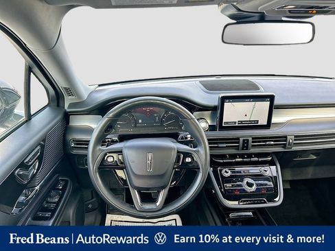 Used 2022 Lincoln Corsair AWD w/ Premium Package image 29