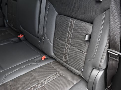 Used 2024 Chevrolet Silverado 1500 High Country w/ Technology Package image 20