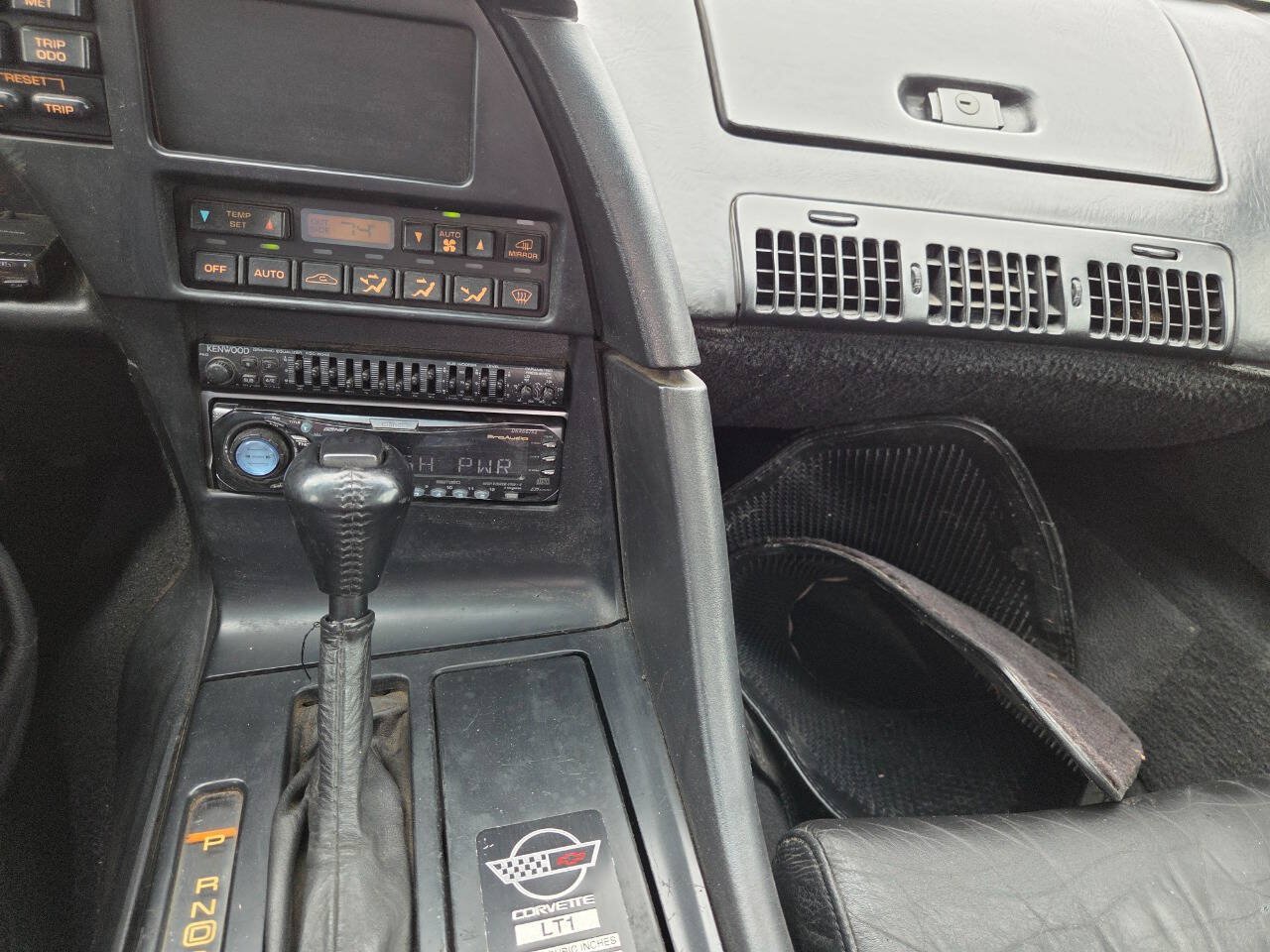 Used 1993 Chevrolet Corvette Convertible RWD image 14