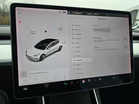 Used 2020 Tesla Model 3 Standard Range Plus image 51