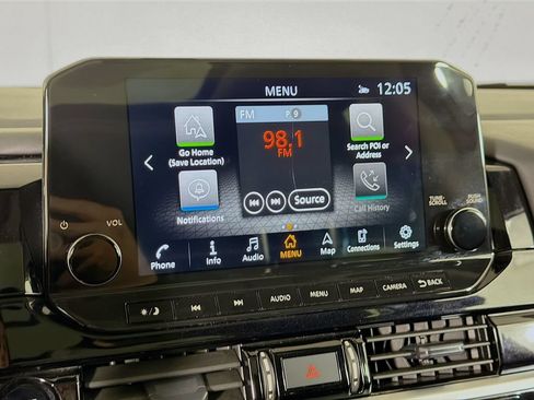 Used 2025 Nissan Pathfinder Platinum w/ Cargo Package AWD/4WD image 16