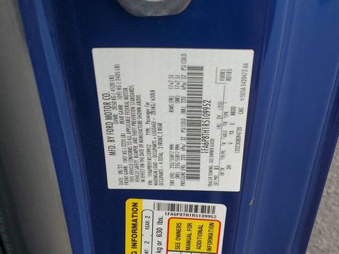 Used 2024 Ford Mustang Coupe RWD image 25