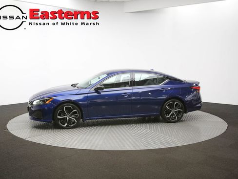 Used 2023 Nissan Altima 2.5 SR w/ SR Premium Package FWD image 56