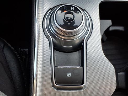 Certified 2022 Ford Edge SEL w/ Convenience Package image 18