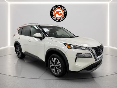 Used 2021 Nissan Rogue SV w/ Premium Package