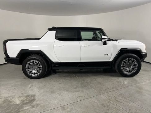 Certified 2025 GMC Hummer EV 3X AWD/4WD image 9