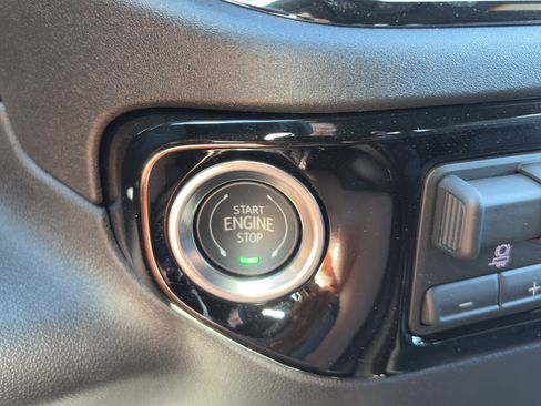 New 2026 Chevrolet Silverado 2500 ZR2 AWD/4WD image 24