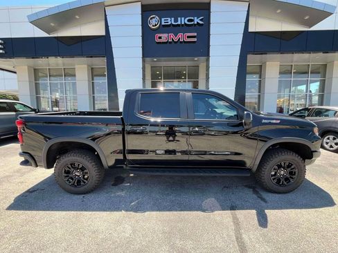 Certified 2023 Chevrolet Silverado 1500 ZR2 w/ Technology Package AWD/4WD image 2