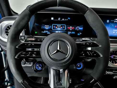 Used 2025 Mercedes-Benz G 63 AMG 4MATIC image 28