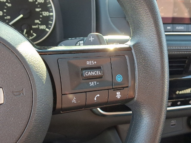 Used 2021 Nissan Rogue SV AWD/4WD image 8