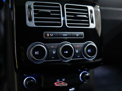 Used 2017 Land Rover Range Rover Long Wheelbase Supercharged image 24