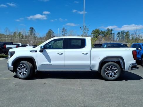 New 2026 GMC Sierra 1500 SLE w/ LPO, GMC Protection Package AWD/4WD image 3