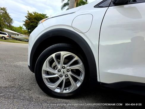 Used 2022 Chevrolet Bolt EUV LT w/ Driver Confidence Package image 57