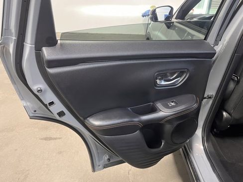 Used 2025 Honda HR-V Sport image 19