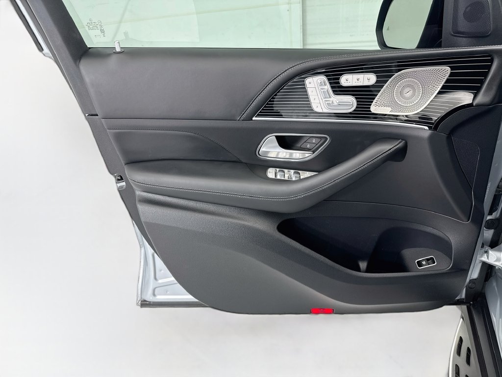 Used 2025 Mercedes-Benz GLE 63 AMG S image 23