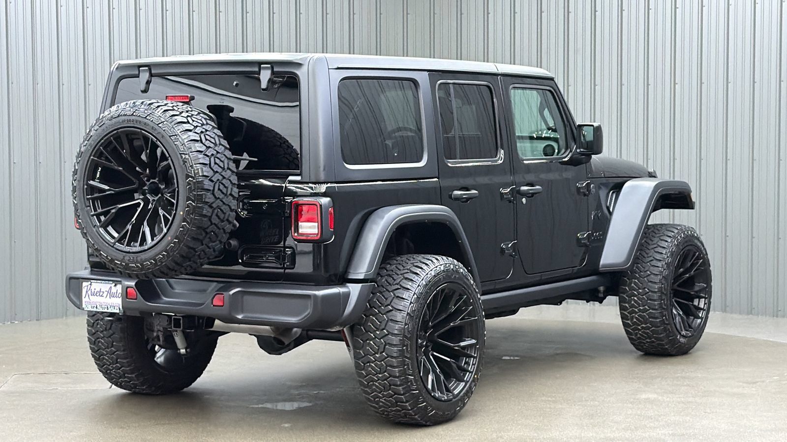Used 2025 Jeep Wrangler Unlimited Sport AWD/4WD image 5