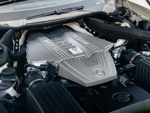 Used 2013 Mercedes-Benz SLS AMG GT Coupe image 21