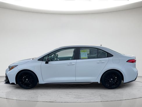 Certified 2022 Toyota Corolla SE FWD image 6