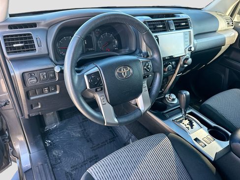 Used 2022 Toyota 4Runner SR5 image 9