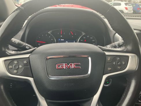Used 2020 GMC Terrain SLE image 17