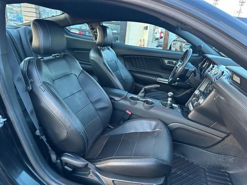 Used 2017 Ford Mustang GT Premium w/ GT Performance Package image 19
