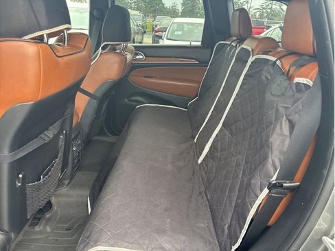 Used 2012 Jeep Grand Cherokee Overland image 11