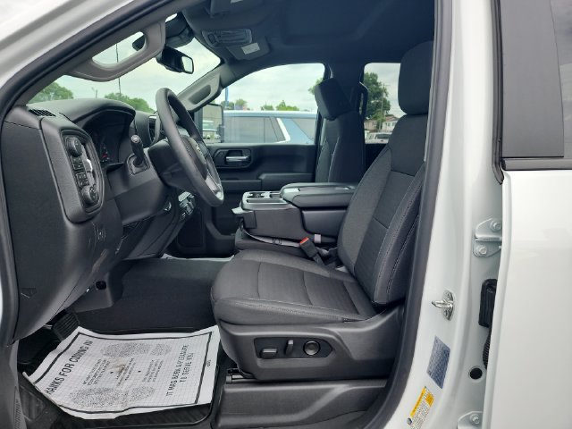 New 2026 Chevrolet Silverado 2500 Custom w/ Custom Value Package AWD/4WD image 9