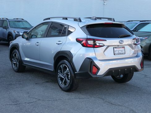Certified 2025 Subaru Crosstrek 2.0i Premium image 3