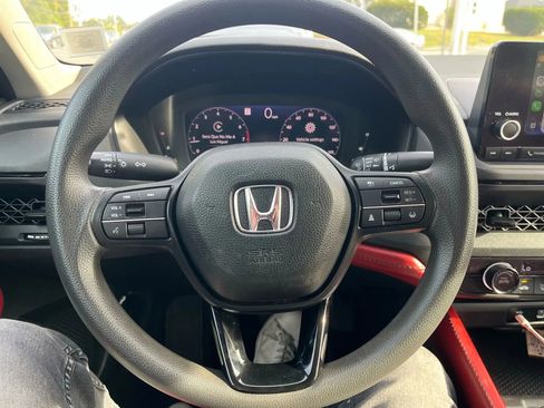 Used 2024 Honda Accord LX image 17