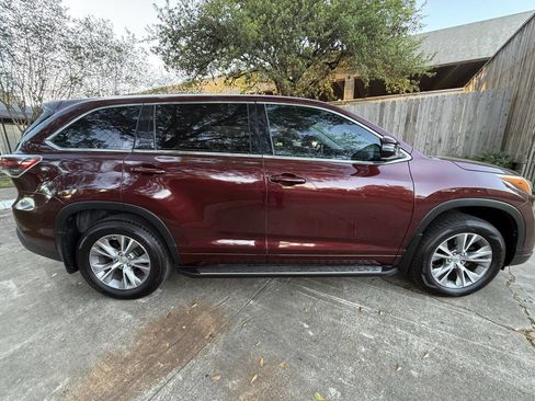Used 2015 Toyota Highlander Plus image 8